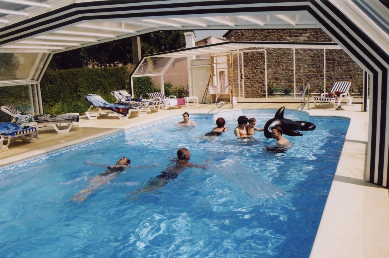 Hotel Le Trecelin Фреел Екстериор снимка